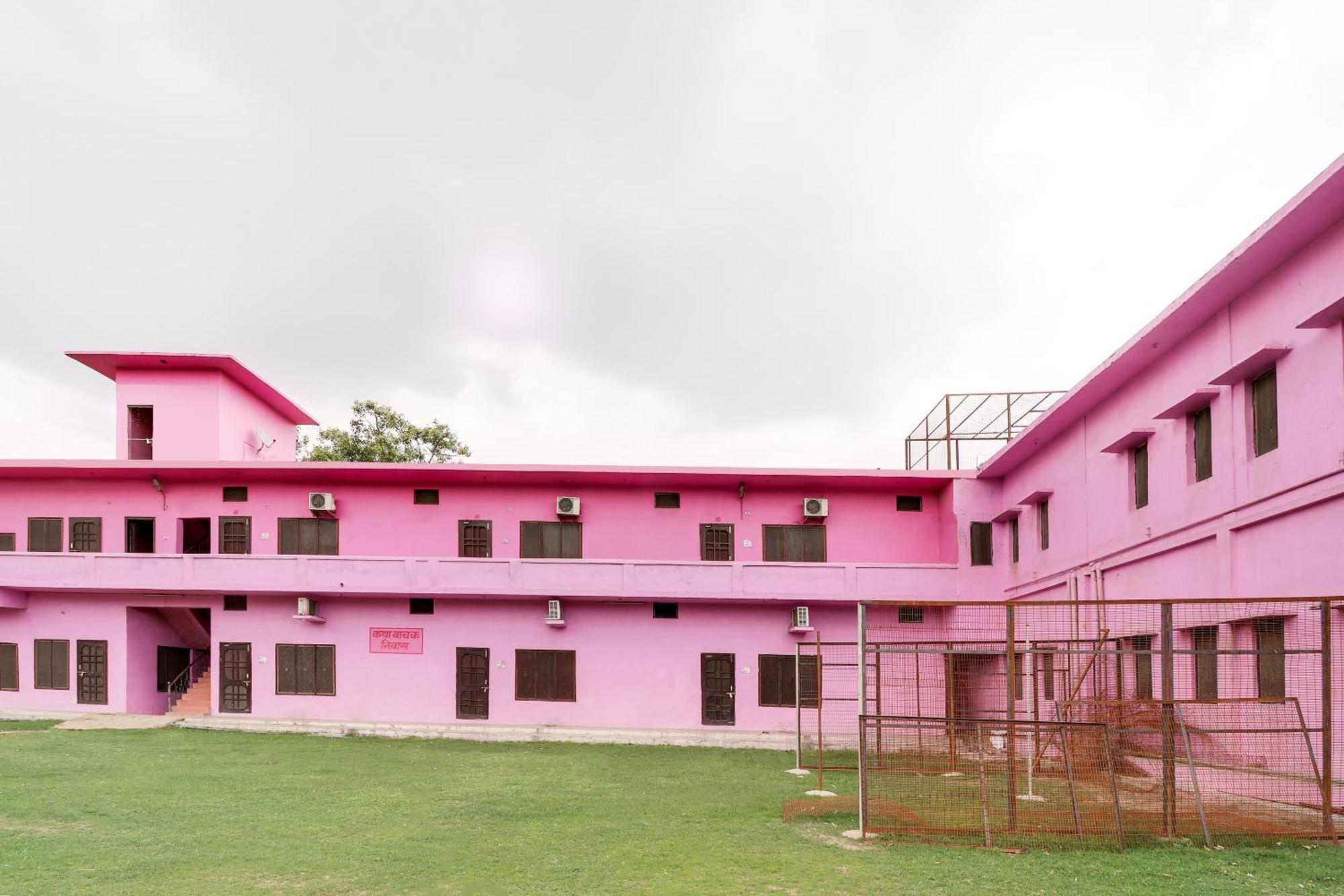 Hotel O Hanuman Bagh Ayodhya Kültér fotó